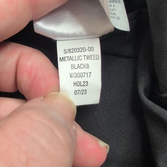 Banana Republic size 12 Metallic Tweed Wrap Skirt in Black and Gold, NEW - Picture 11 of 11